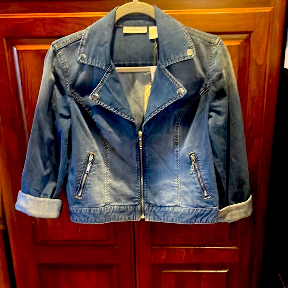 Chico’s Platinum Denim jean jacket, size 0
